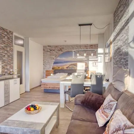 - Haus L, App 0l0201 Apartment *